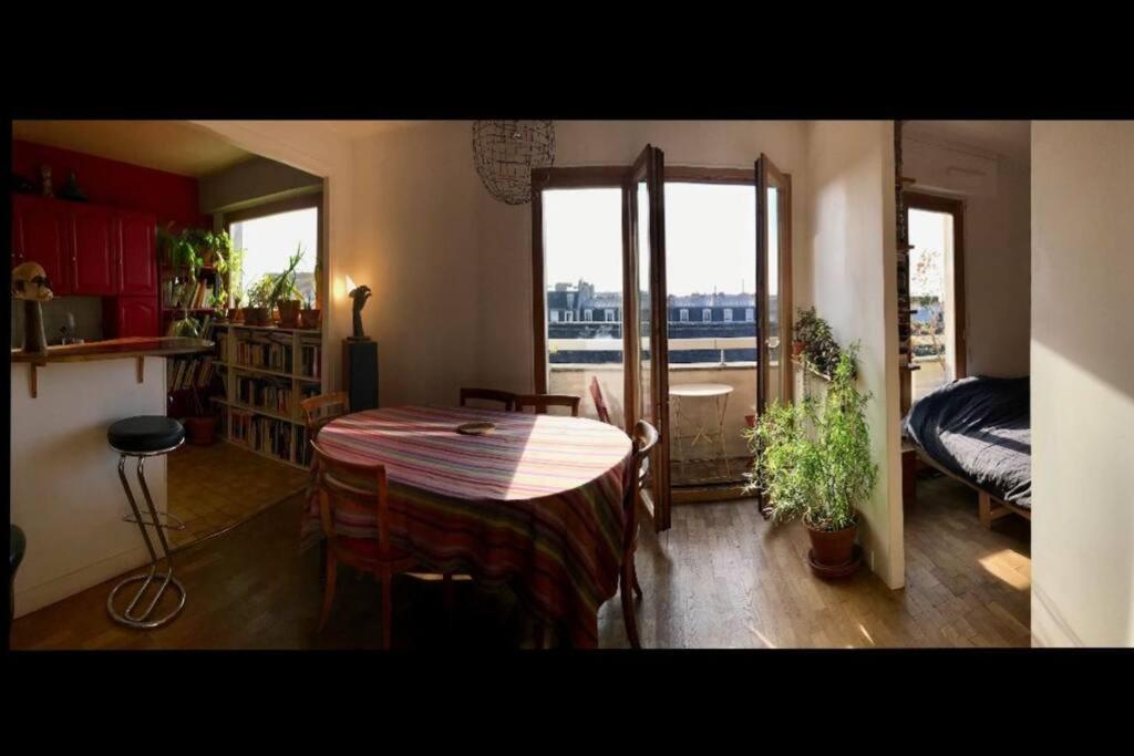 Le Charme De Montmartre A Ciel Ouvert Paris Eksteriør bilde